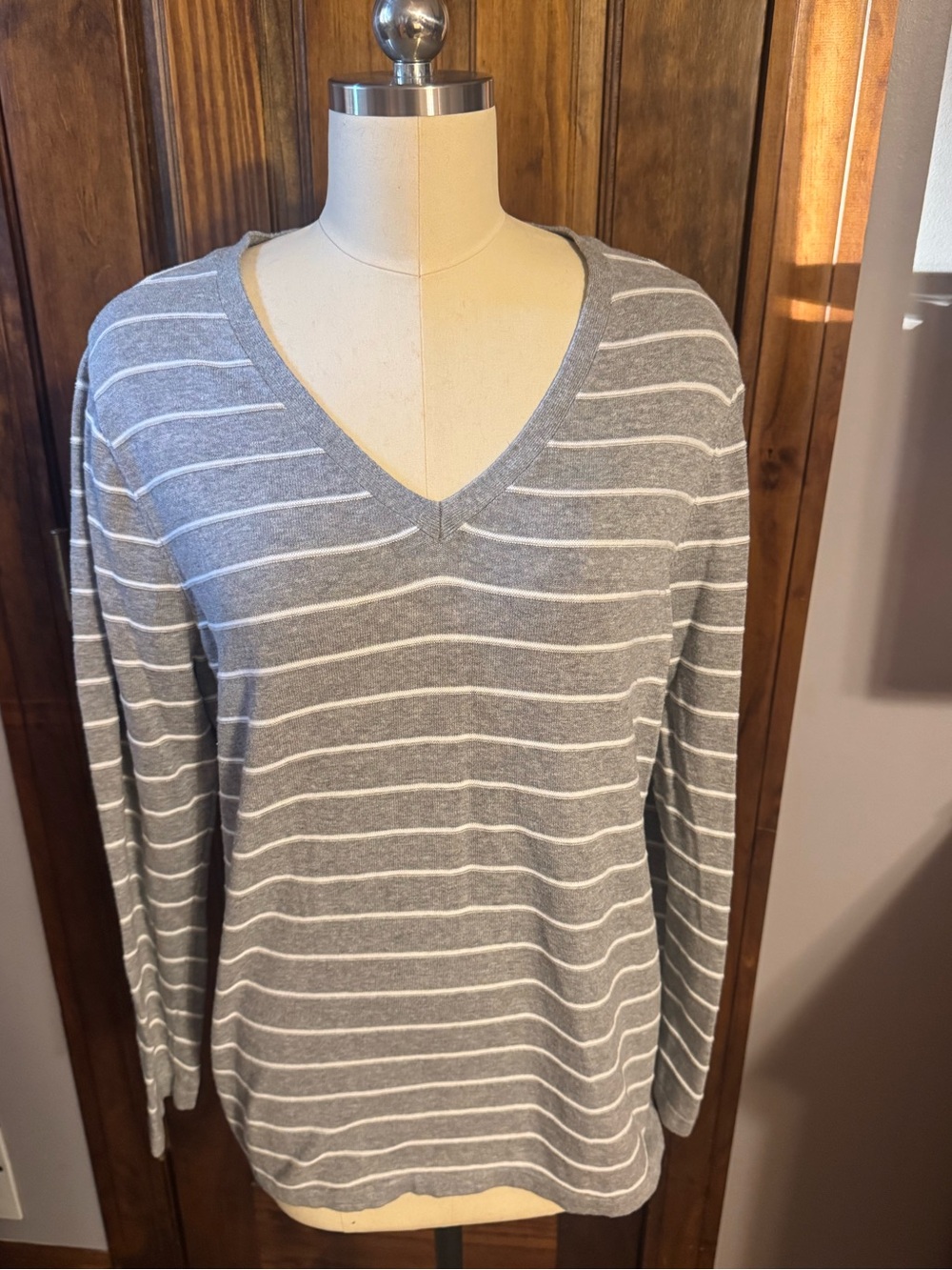 Tommy Hilfiger Gray & White Striped V-Neck Sweater